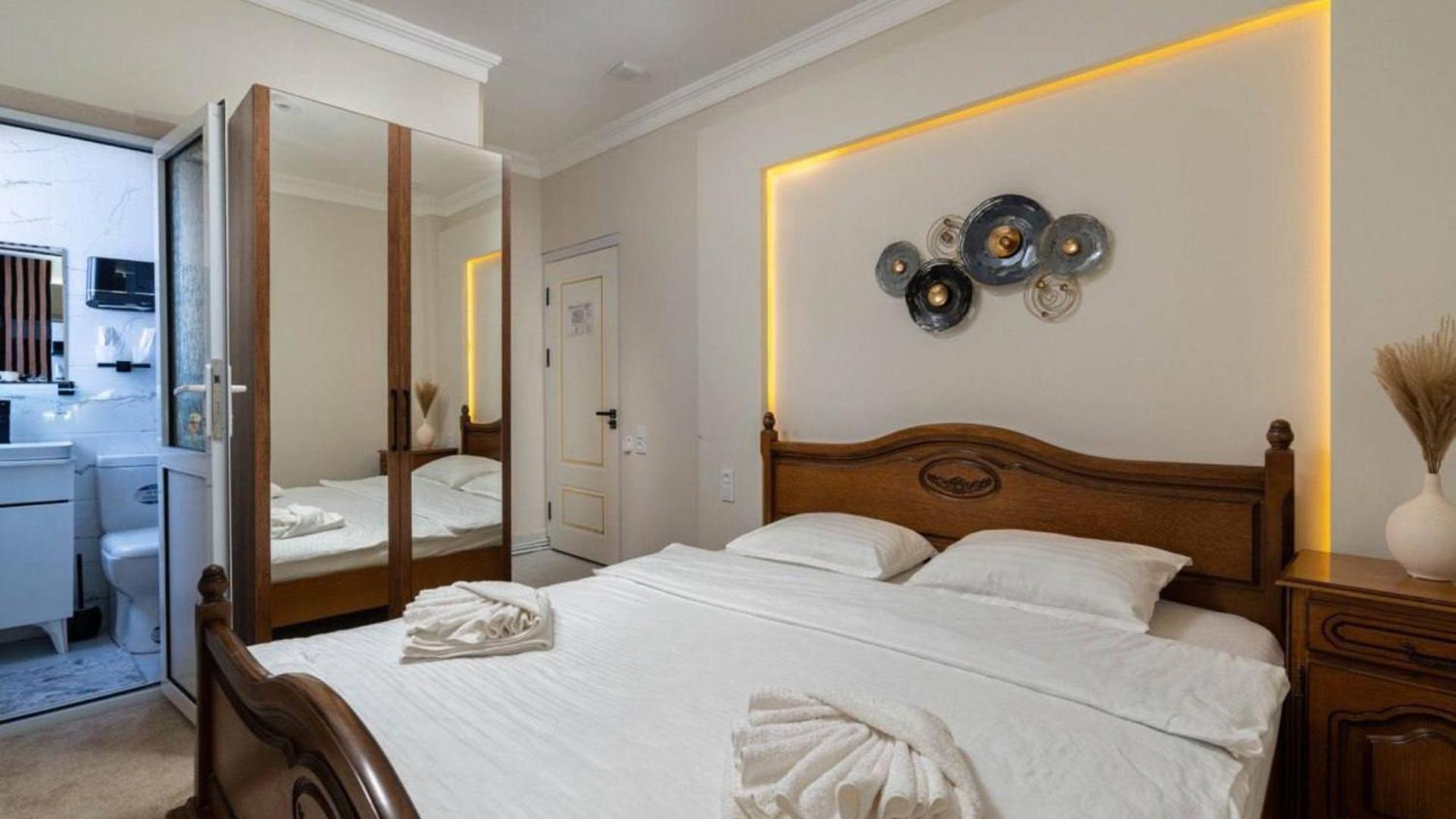 Istanbul Hotel ทาชเคนต์ ภายนอก รูปภาพ